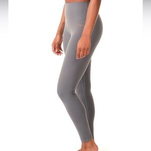 DHVANI Bamboo Leggings Scrunch Butt